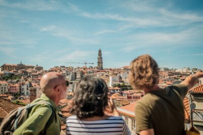 3-hour private guided walking tour of the BEST of Porto - Rua das Flores: A Pedestrian Street Built for Easy Wandering