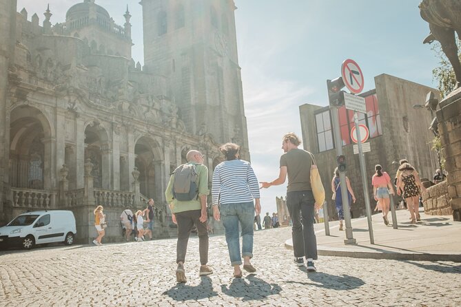 3-hour private guided walking tour of the BEST of Porto - Miradouro da Vitória and Clérigos Tower: Two Icons, One Smooth Plan