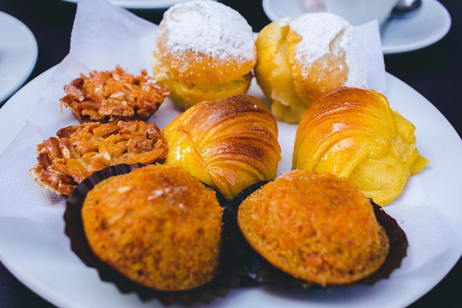 Authentic Food and Wine Tour in Porto by Food Lover Tour - Progressive tastings: savory, sweets, and Portuguese drinks