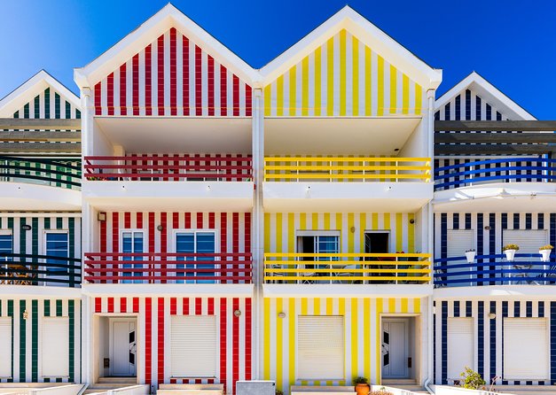 Aveiro and Costa Nova Half Day Tour from Porto with Boat Ride - Meeting point and the no-hotel-pickup reality