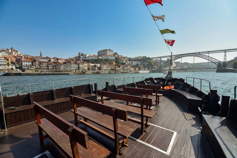 Bridges Cruise with World of Discoveries or Sunset Option - Why a 50-minute Porto Douro cruise works so well