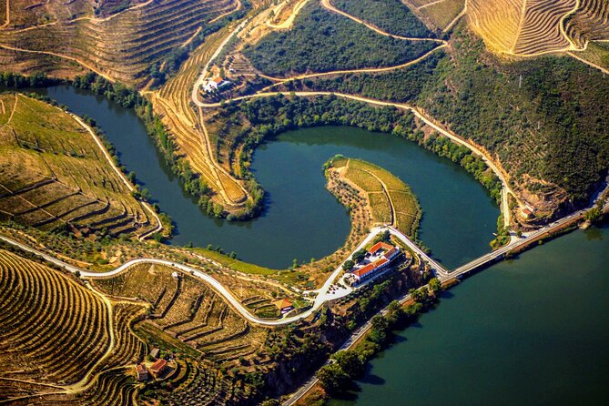 Douro Experience - Boat and Train Ride - Lunch and Wine Tasting - All Included - Weather, comfort, and practical packing for a full day