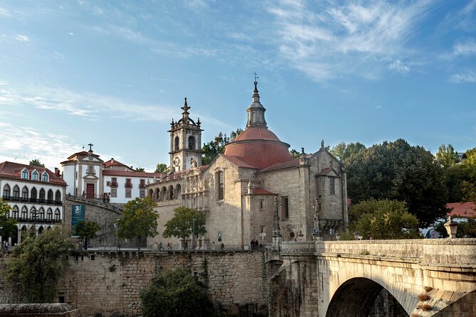 Douro Valley: Historical Sites, Wine Experience, Lunch & Cruise - Amarante on the River Tâmega: Roman roots and St Gonçalo sweets