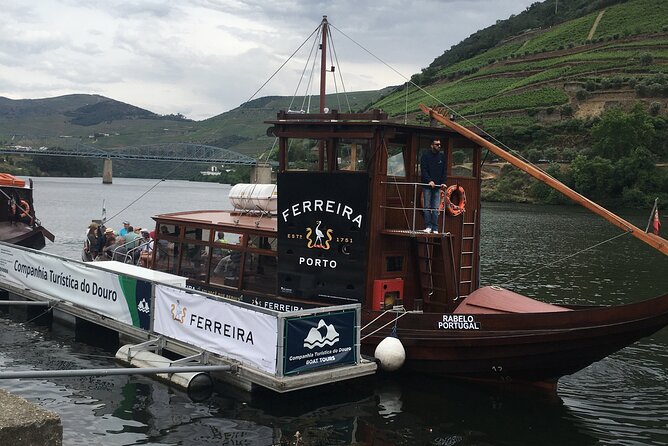 Douro Valley in off road - Private Tour - Lunch, drinks, and pacing: how to make the day smooth