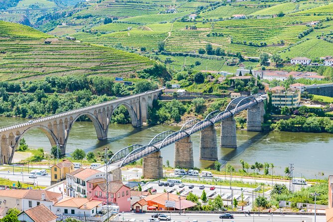 Douro Valley - Relaxed Departure from Porto - Stop 2: Santa Marta de Penaguiao Port Wine Tasting (1 Hour)