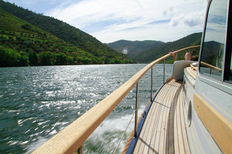 From Pinhão: Private Yacht Cruise along the Douro River - Who this Douro private yacht cruise is best for