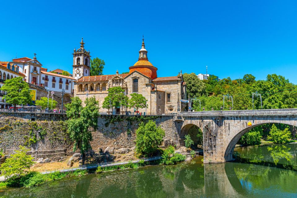 From Porto: Full-Day Douro Valley Trip - Guides to look out for: what the best hosts do for your day