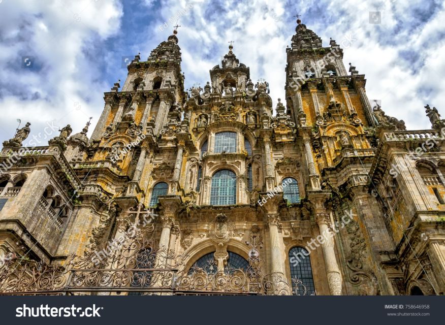 From Porto: Santiago de Compostela Full Day Tour - The Return to Portugal: Your Transition Window