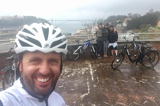 From Porto with view to Gaia: Private Bike Tour #DuckSideOfPorto - Included Drinks: Why the Soda Choice Is More Than a Small Perk