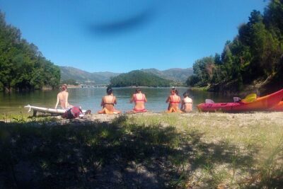 Kayaking and Waterfall in Peneda-Gerês National Park from Porto - Kayaking on Caniçada Lake: what the time on the water really means
