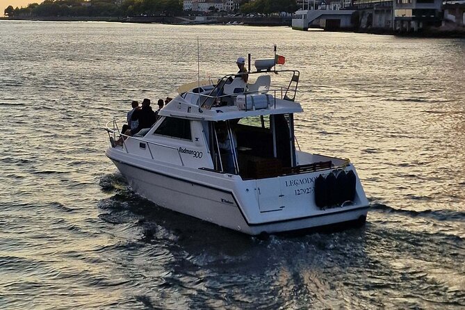 Port : 6 Bridges Cruise , Douro River with Sunset Option - On-Board Extras: Wine, Snacks, and Guides You Can Talk To