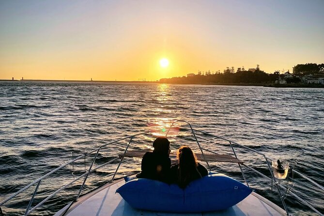 Port : 6 Bridges Cruise With Sunset option & Port wine - Drinks and port wine: small touches that make it feel complete