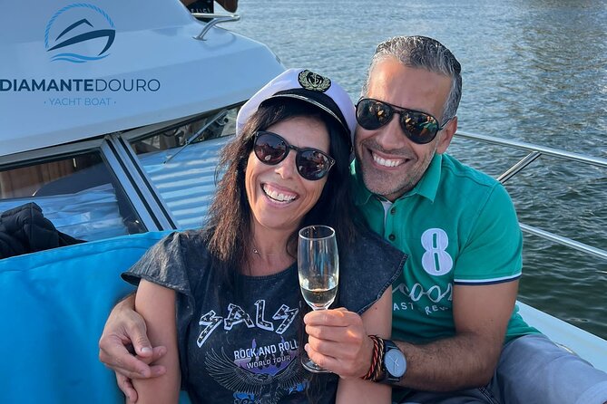 Port : 6 Bridges Cruise With Sunset option & Port wine - Price and value for a small-group Douro cruise
