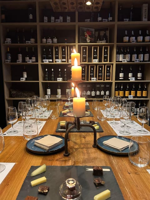 Port Wine class with 3 or 5 Port tasting and pairings - Entering The Port Tasting Room Across From Palácio da Bolsa