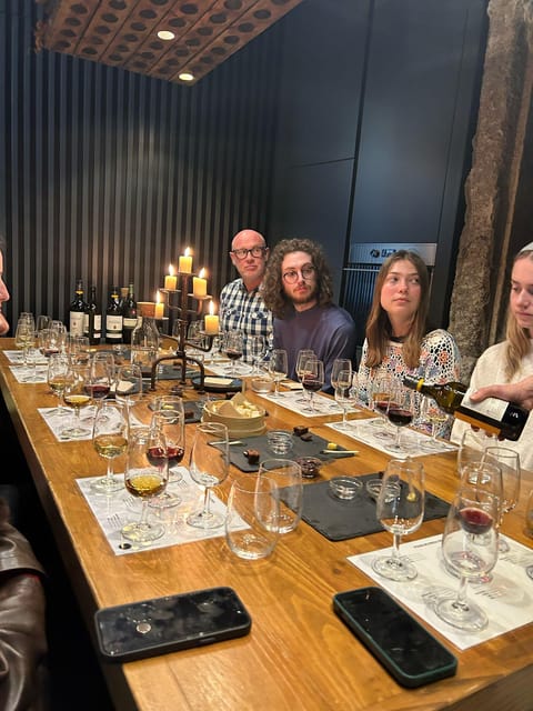 Port Wine class with 3 or 5 Port tasting and pairings - The “3 vs 5” Choice: What You’ll Taste and Why It Matters