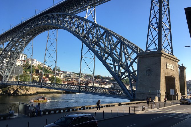 Porto: 2-Hour City Highlights Segway Tour - Guided Experience - Ponte de Dom Luís I and Liberdade Square: bridge engineering as a story