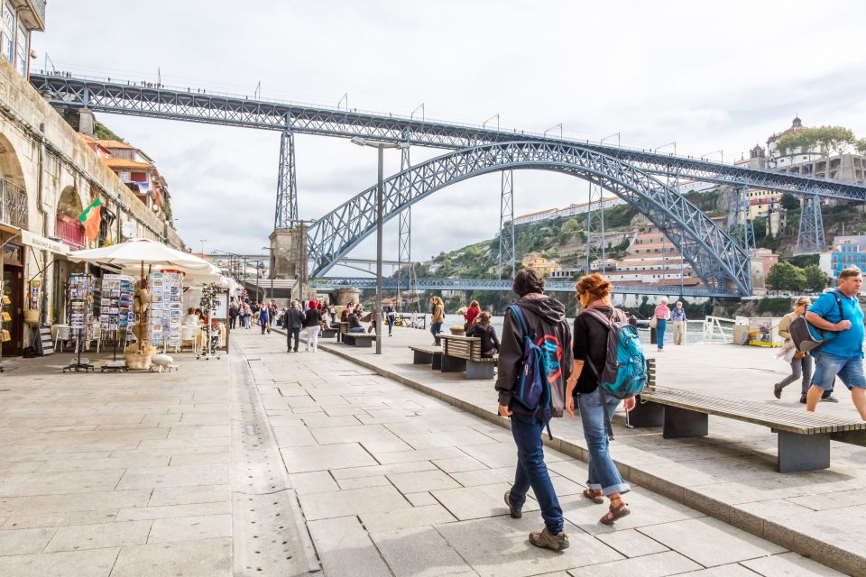 Porto: 3-Hour Guided City Highlights Walking Tour - Top reasons this tour works so well