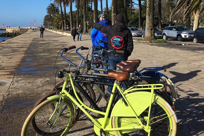 Porto: 3-Hour Old Town & Riverside Bike Tour - Guided Experience - Riverside garden retreat: a pause with views instead of more sprinting