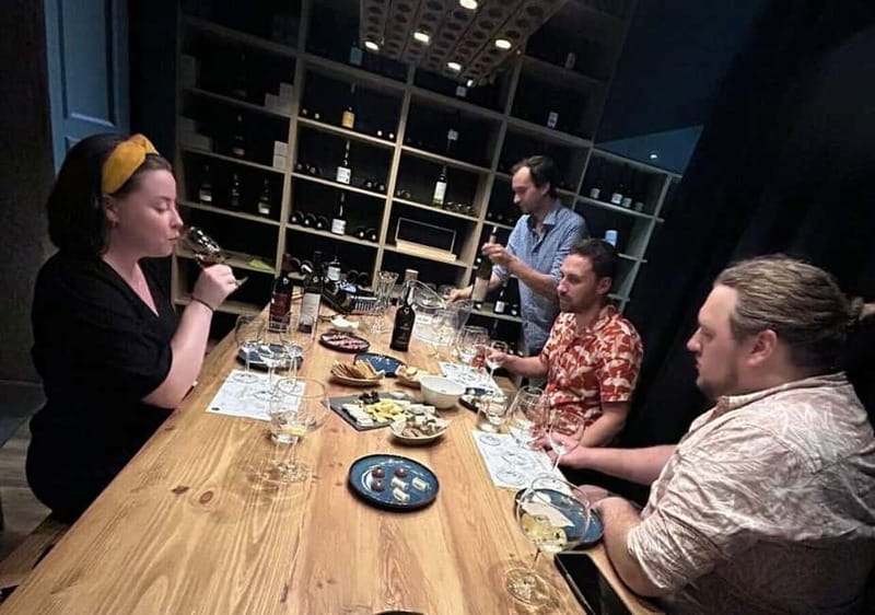 Porto: 5 Port Wine Tasting with Delicious Pairings - The Vibe: Small Groups, Friendly Hosts, Real Conversation