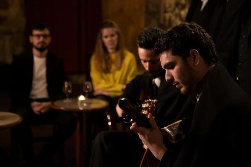 Porto: An Intimate Fado Show in a Historical Tavern - Inside the no-microphone setup: how intimacy changes what you notice
