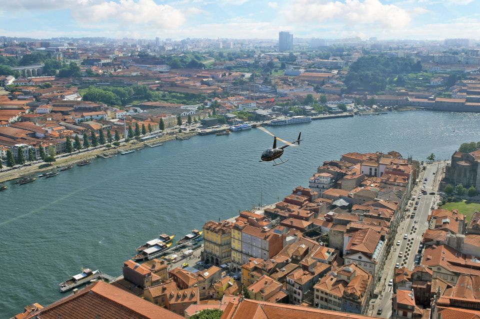 Porto Atlântico Helicopter Tour - What you’ll see from the air: UNESCO center, bridges, Foz, Miramar, and Senhor da Pedra