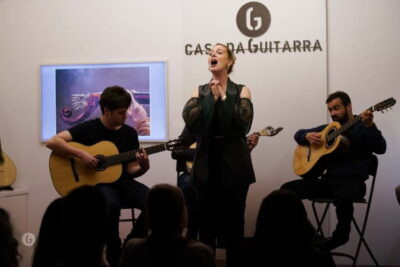 Porto: Authentic Fado Show, Port Wine & Handmade Instruments - Where the Show Happens (and Why the Location Is Useful)
