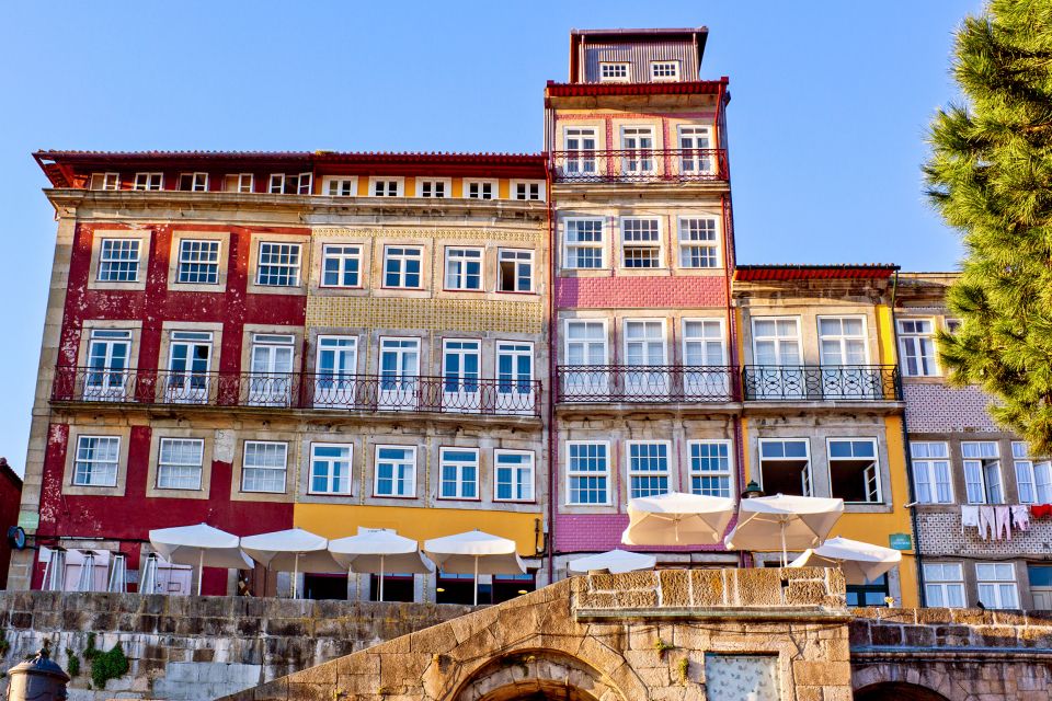 Porto Card with Transportation (1, 2, 3 or 4 Days) - Unlimited metro and bus access: why it’s the real backbone