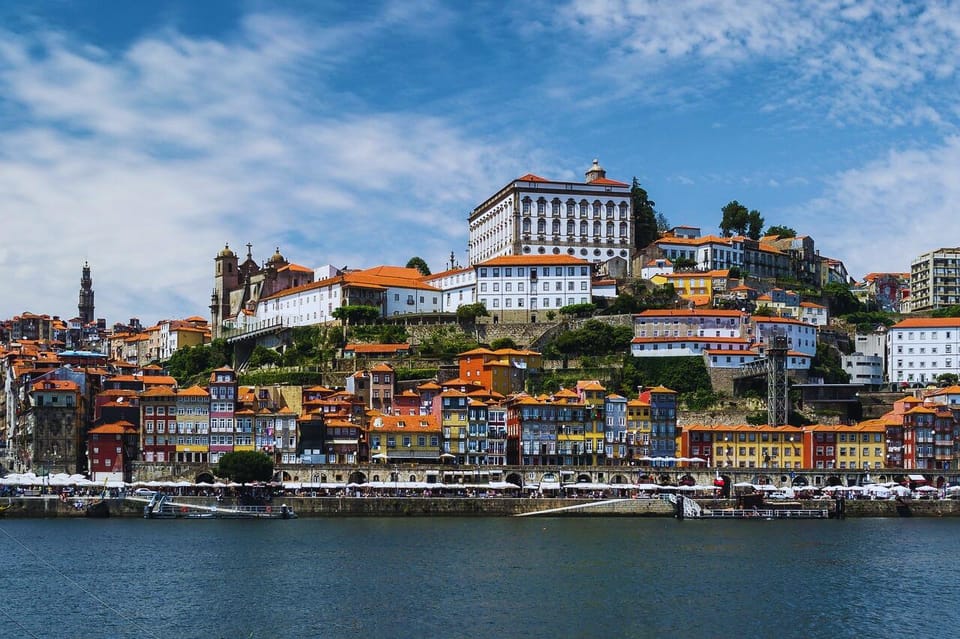 Porto: City Center Walking Tour - Meeting at Tourist Info Porto: Rua de Passos Manuel (69)