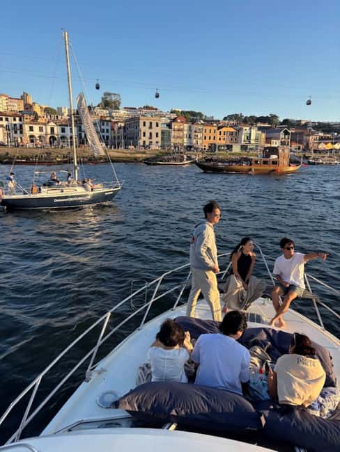 Porto: City Views or Sunset Tour with Drinks - Price and logistics: is $46 worth it?