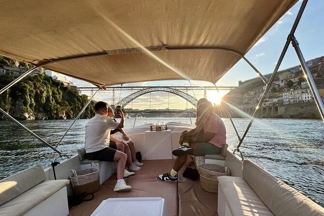 Porto: Douro River Boat Cruise with Port Wine and Snacks - Key highlights you will care about