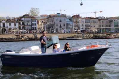 Porto: Douro River Cruise w/ Portuguese Wines & Local Host - UNESCO Ribeira Views and Port Wine Cellars on the Gaia Side