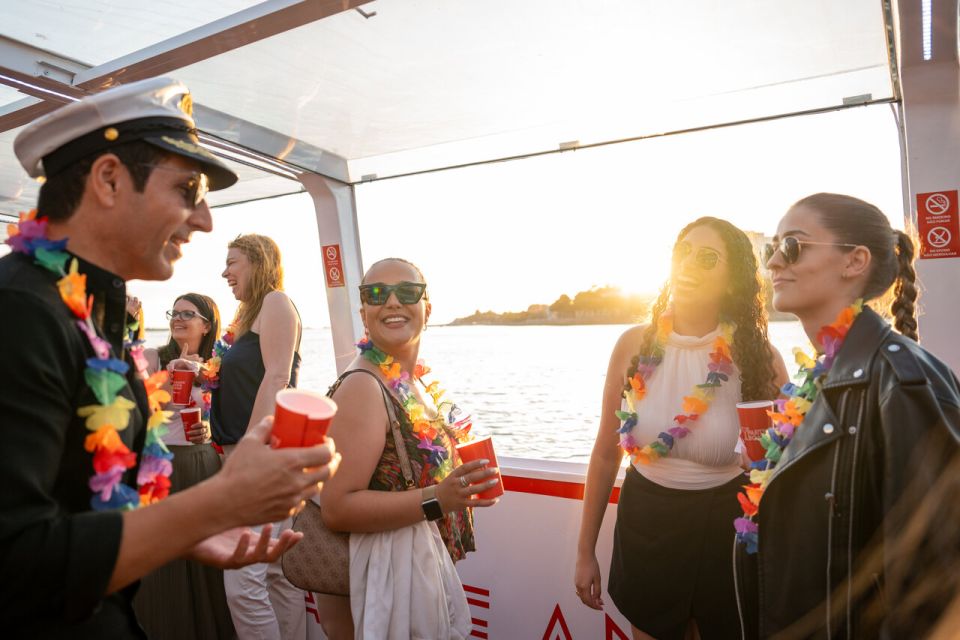 Porto: Douro River Party Boat with Sunset Option & 6 Bridges - Key things to know before you go