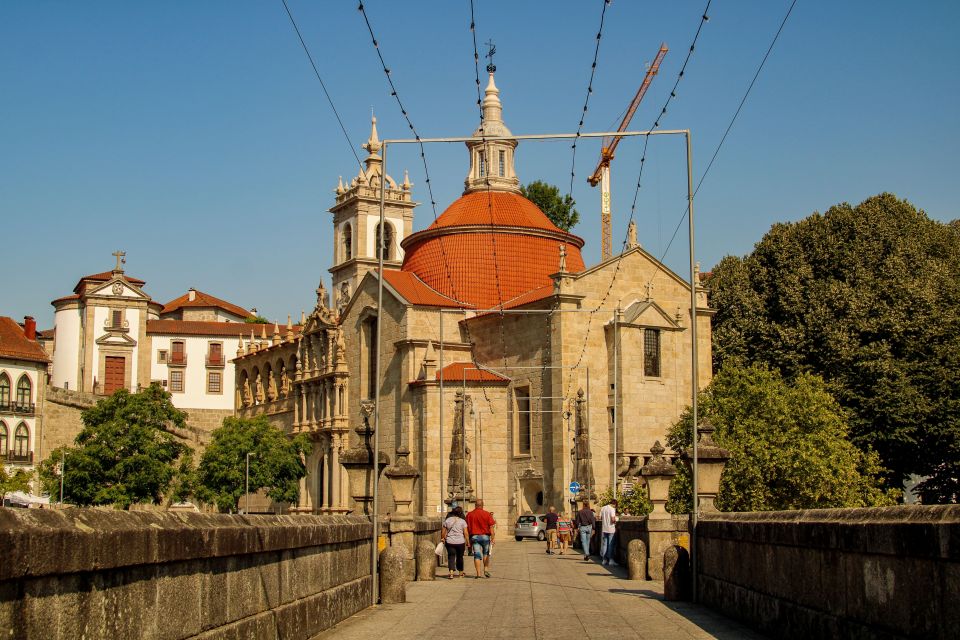 Porto: Douro Valley History & Wine Tour with Cruise & Lunch - Price and logistics: what you’re really paying for