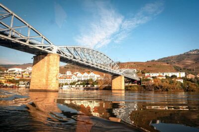 Porto: Douro Wine Tour with Lunch and River Cruise - Winery Stop #1: Port and DOC Douro tastings that fit the day