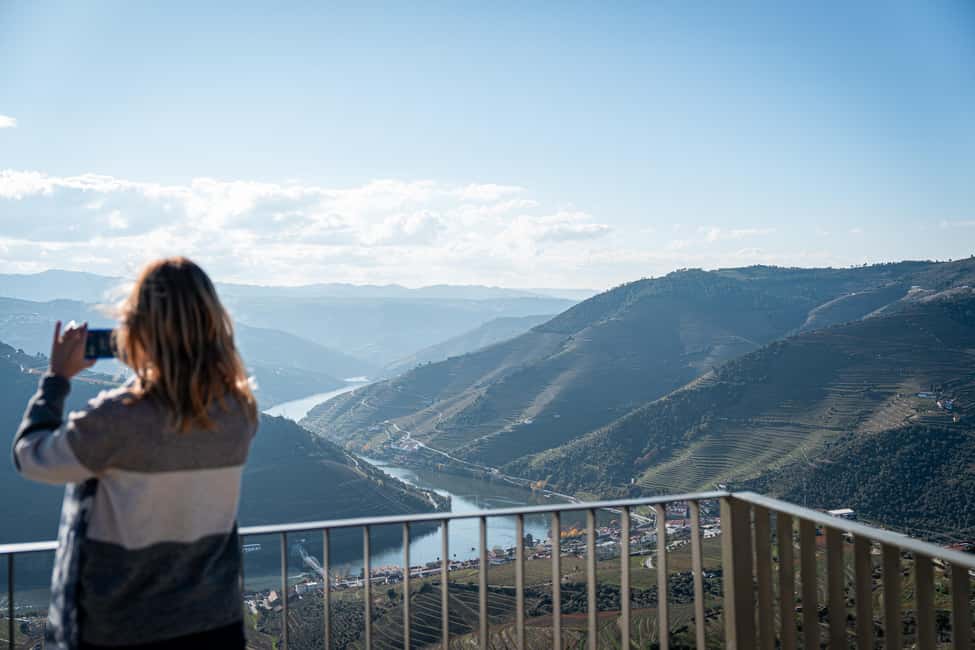 Porto: Douro Wine Tour with Lunch and River Cruise - The Rabelo boat cruise: where the views slow you down