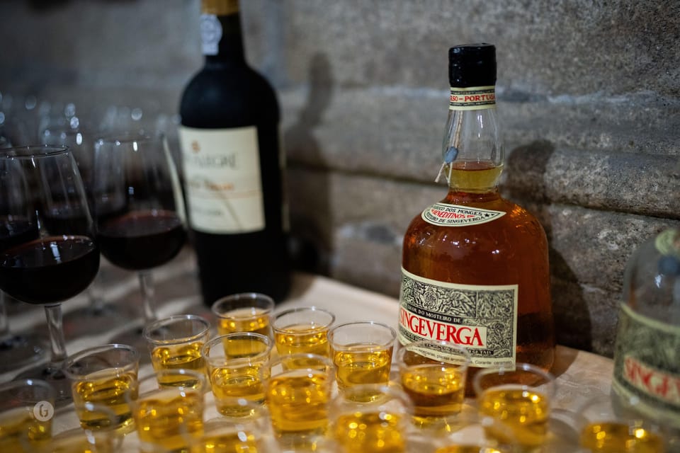 “Porto: Fado Show with Guided Tour in a Historic Monastery” - Practical tips so you enjoy it smoothly