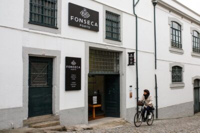 Porto: Fonseca Cellar Tour & Fado Show with Optional Dinner - Key things to notice before you go