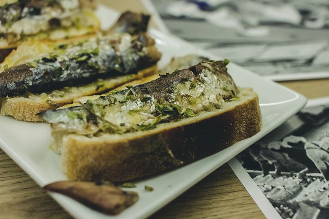 Porto Food and Local Drinks Evening Tour by Food Lover Tour - The Petiscos-First Plan: How You End Up With a Full Meal