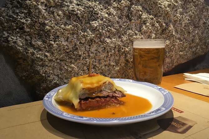 Porto Food Tour of 8 Tastings: Custard Tart, Bifana & Hidden Gems - Drinks in the Right Order: Vinho Verde, Beer, and Aged Port Wine