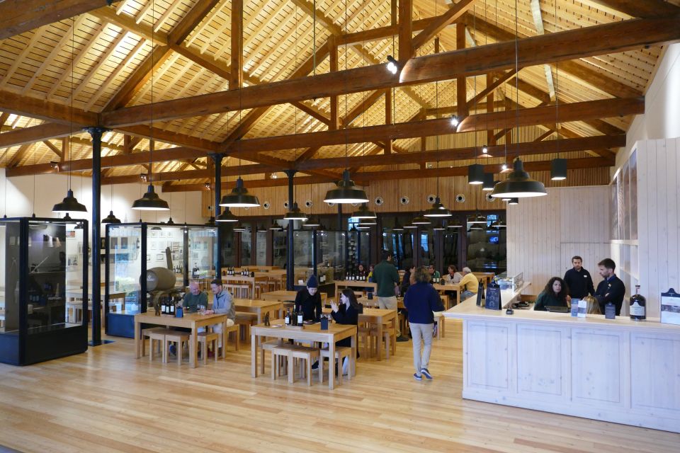 Porto: Graham's Port Lodge Tour with Premium Wine Tastings - Getting There in Vila Nova de Gaia: Location Tips That Save Time