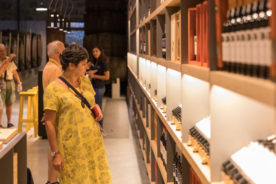 Porto: Guided Tour and Tasting of 3 Port Wines at Poças - Who this tour is best for (and who may want something else)