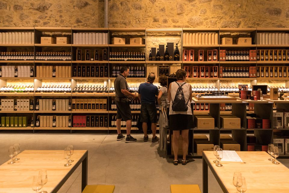 Porto: Guided Tour and Tasting of 3 Port Wines at Poças - Should you book the Poças Guided Tour and Tasting of 3 Port Wines?