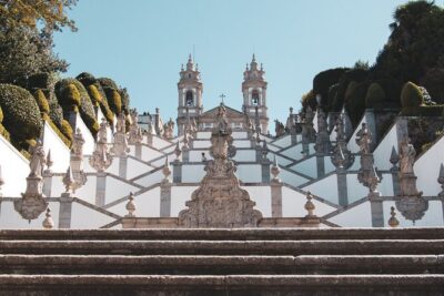 Porto: Guimaraes & Braga Small Group Tour with Lunch and Tickets - Stop 1: Bom Jesus do Monte and its famous stairway views