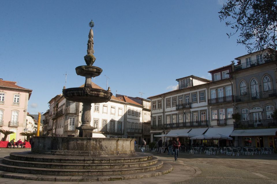 Porto: Guimarães & Braga Tour with Entry Tickets and Lunch - Price and value: what $123 includes (and why it feels fair)