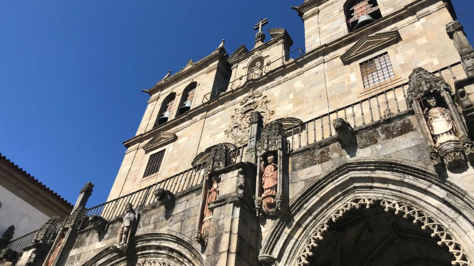 Porto: Guimarães & Braga Tour with Entry Tickets and Lunch - Bom Jesus do Monte: the hilltop pilgrimage stop (and the stairs)