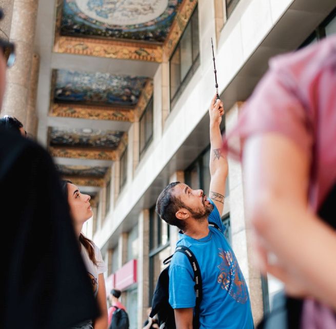 Porto: Harry Potter and City of Porto Guided Walking Tour - Starting Inside São Bento Platforms 3 and 4: The Train-Station Scene Setter