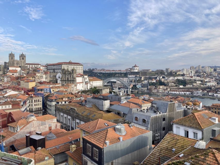 Porto: Highlights & hidden gems Walk - max 10 - University of Porto and Livraria Lello: architecture with a point of view