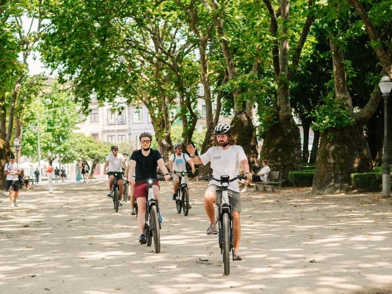Porto: Highlights in 3 Hours E-Bike Tour - Key highlights at a glance