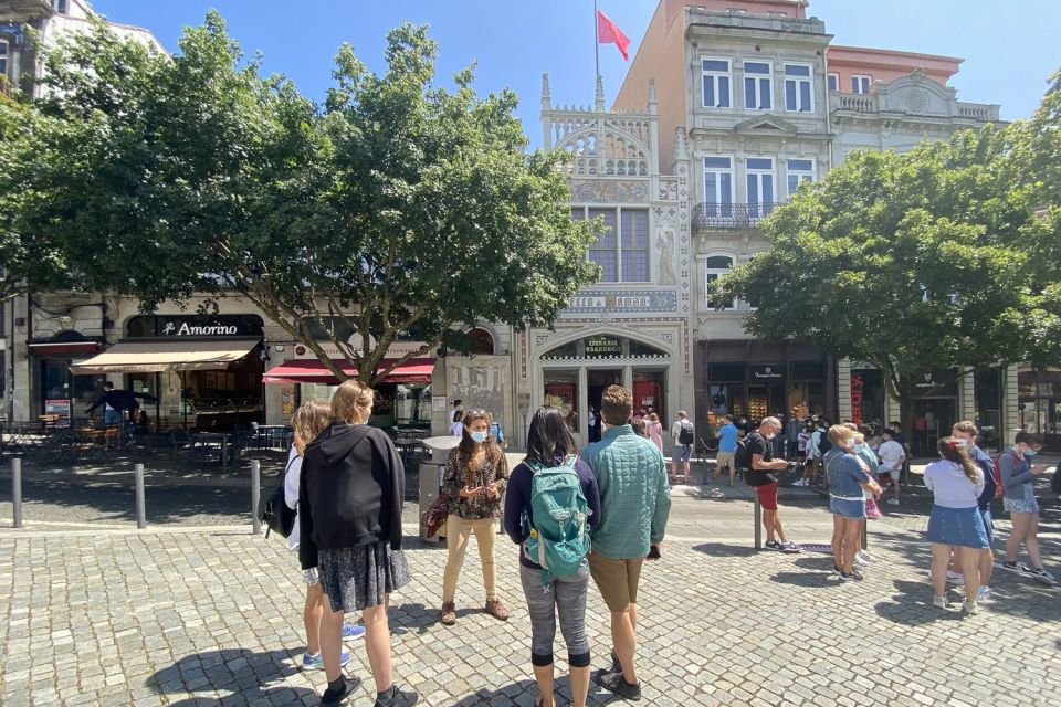 Porto: Historical Center Walking Tour - Tastings: Porto Wine and Olive Oil with Bread