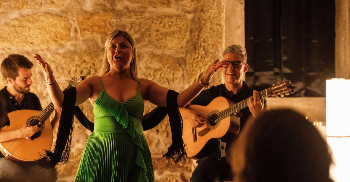 Porto: Live Fado Show with Glass of Port Wine - How to find the São João Novo meeting point (no guessing)